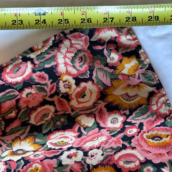 Vintage Yves Saint Laurent Rive Gauche Gloral Print Skirt with Pockets - Picture 5 of 9